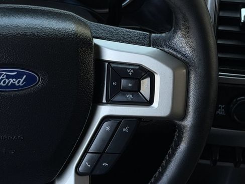 Used 2018 Ford F250 Lariat w/ Lariat Ultimate Package AWD/4WD image 17
