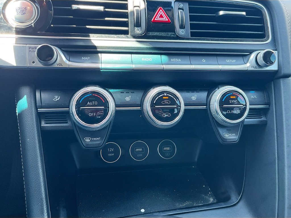 Used 2023 Genesis G70 2.0T RWD image 16