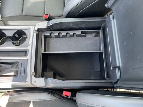 Used 2019 Ford F150 Raptor w/ Equipment Group 802A Luxury image 26