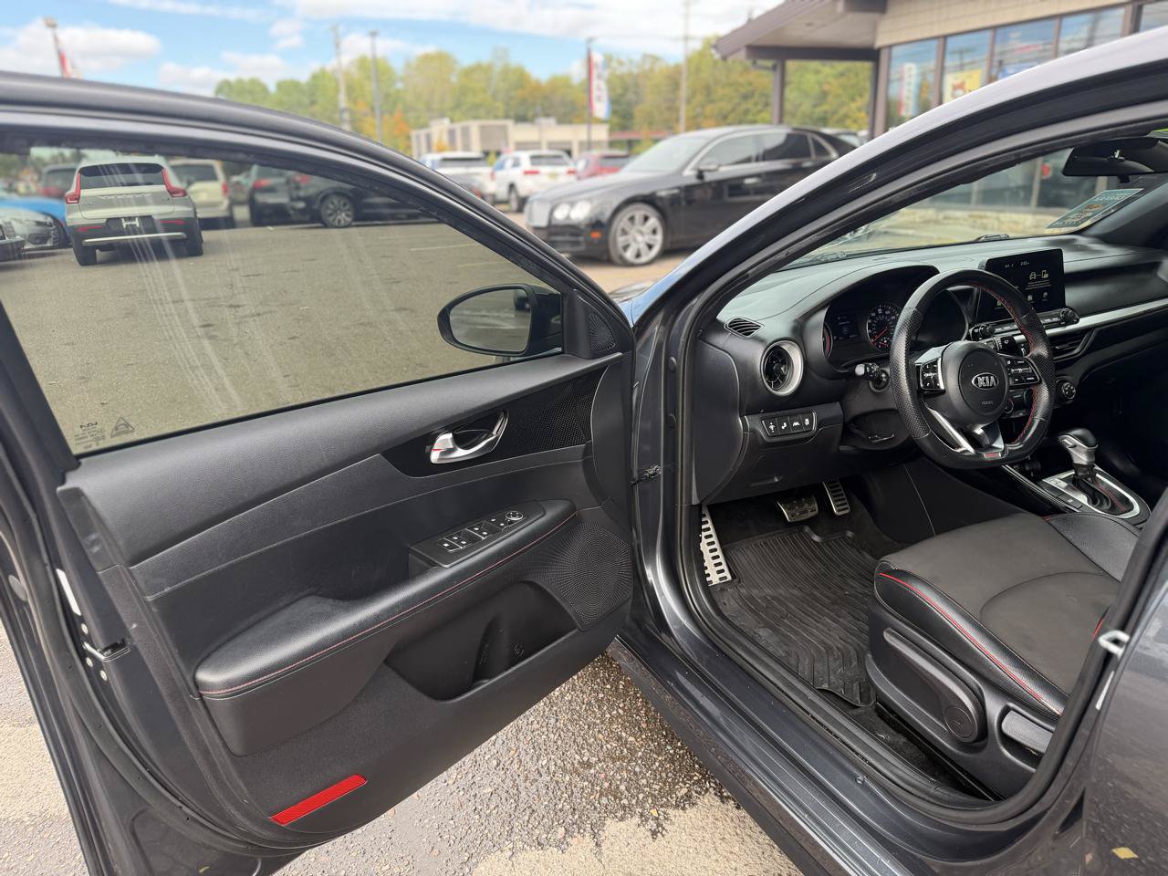 Used 2021 Kia Forte GT w/ GT2 Package FWD image 10