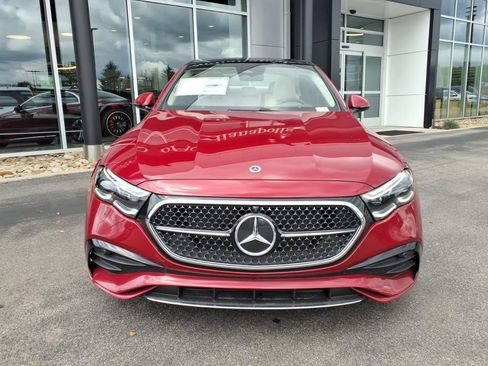 New 2026 Mercedes-Benz E 350 4MATIC Sedan image 9