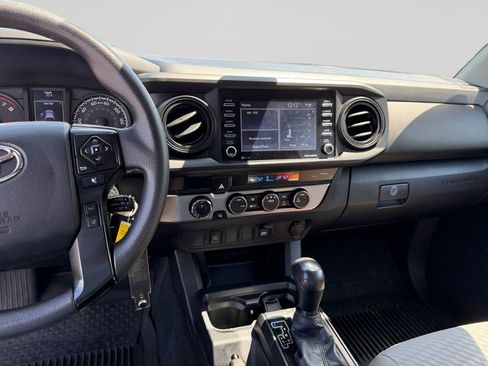 Used 2021 Toyota Tacoma 4x4 Double Cab image 12