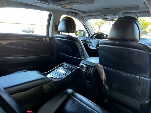 Used 2014 Lexus LS 600h L image 25