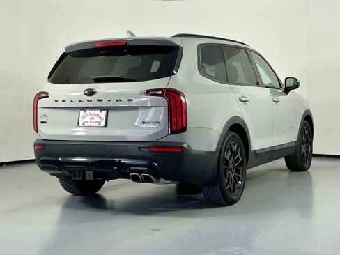 Used 2021 Kia Telluride SX w/ SX Prestige Package AWD/4WD image 7