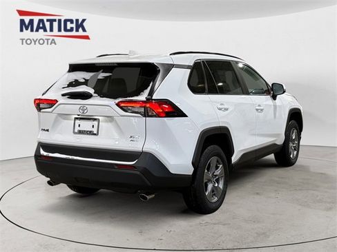 New 2025 Toyota RAV4 XLE image 7