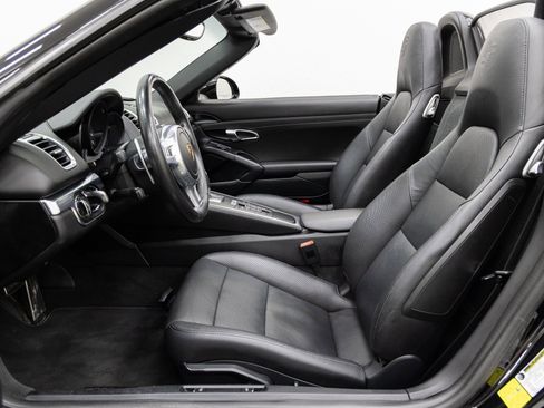 Used 2016 Porsche Boxster Black Edition image 7