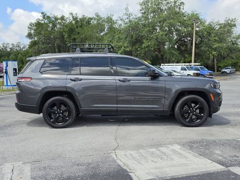 Used 2021 Jeep Grand Cherokee L Laredo RWD image 7
