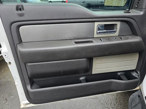 Used 2011 Ford F150 Raptor image 15