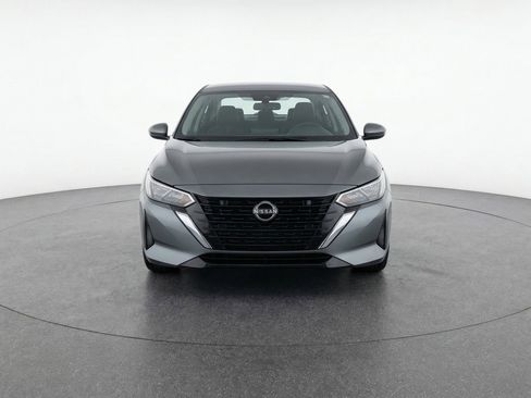 Used 2025 Nissan Sentra SV FWD image 2