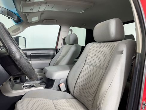 Used 2010 Toyota Tundra 2WD Double Cab image 4