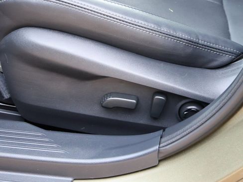 Used 2024 Subaru Outback Limited image 25