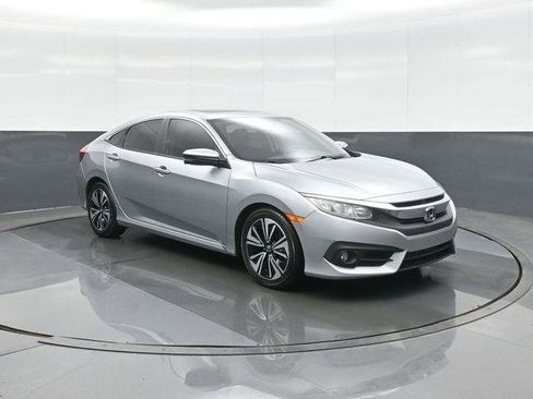 Used 2017 Honda Civic EX-T image 1