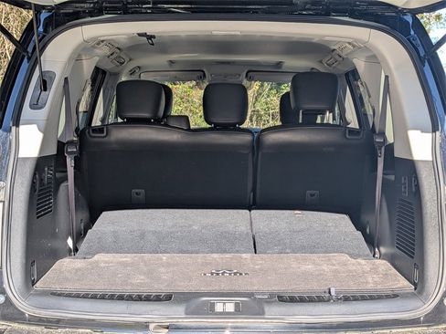Used 2019 INFINITI QX80 Luxe w/ Proassist Package image 9
