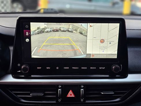 Used 2023 Kia Forte GT-Line w/ GT-Line Technology Package image 12