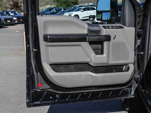 Used 2022 Ford F250 XL w/ Power Equipment Group image 21