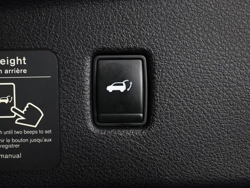 Used 2021 INFINITI QX50 Luxe w/ Appearance Package FWD image 30