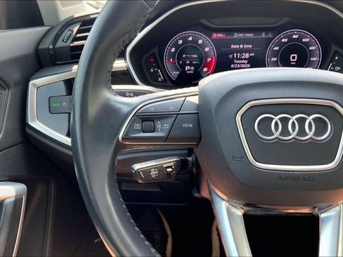 Used 2020 Audi Q3 2.0T Prestige w/ Prestige Package AWD/4WD image 21