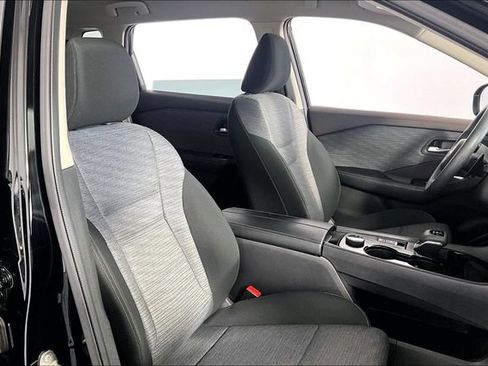 Used 2023 Nissan Rogue SV AWD/4WD image 7