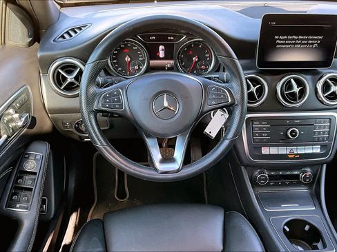 Used 2019 Mercedes-Benz GLA 250 image 6