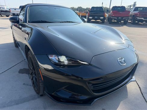 Used 2016 MAZDA MX-5 Miata Club w/ Brembo/BBS Package RWD image 4