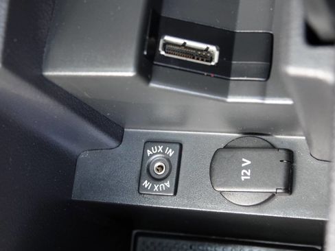 Used 2013 Volkswagen Passat TDI SEL Premium image 67