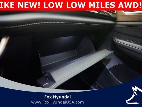 Used 2025 Volkswagen Atlas SE image 30