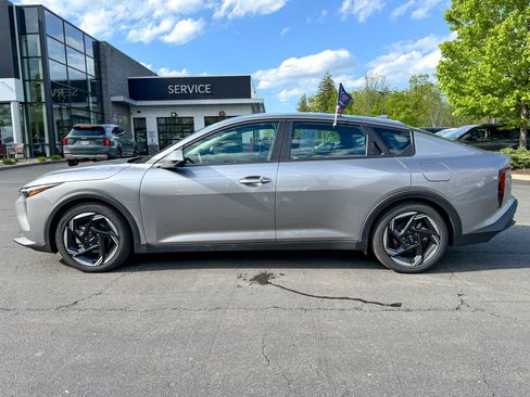 Certified 2025 Kia K4 EX FWD image 10