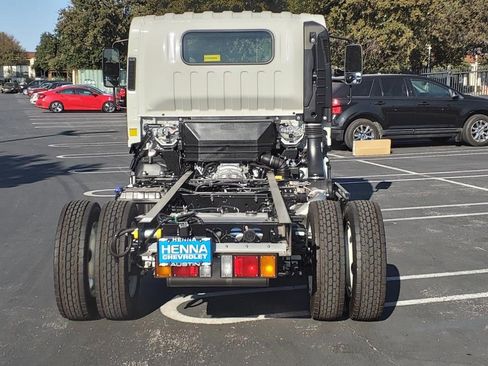 New 2025 Chevrolet Low Cab Forward 5500 XD image 5