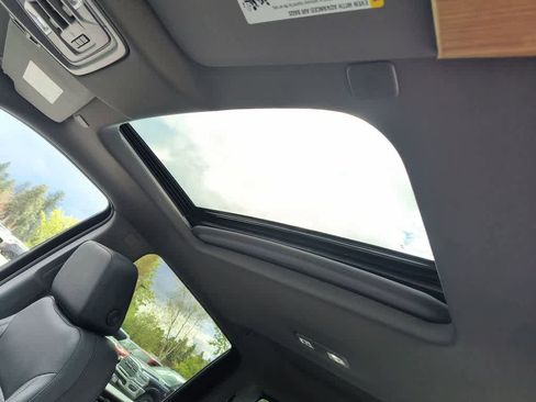 Used 2025 Chevrolet Silverado 2500 LTZ w/ Trail Boss Package image 22