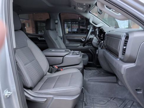 Used 2023 Chevrolet Silverado 1500 LT AWD/4WD image 29