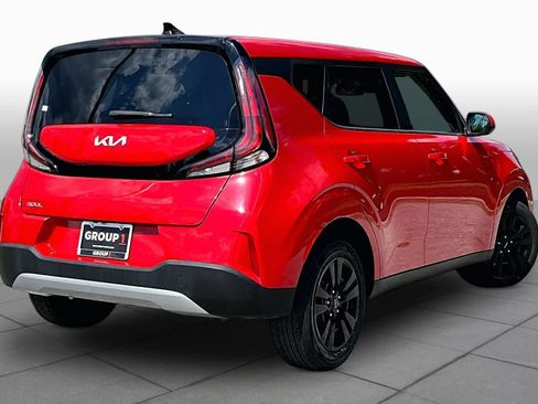 Used 2023 Kia Soul LX FWD image 13