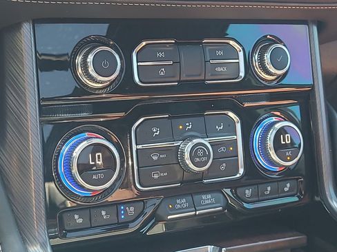 Certified 2024 GMC Yukon XL Denali Ultimate image 13