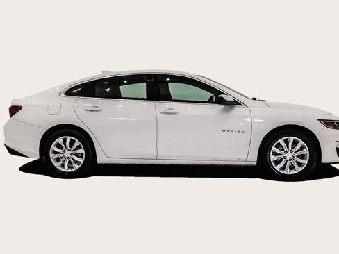 Used 2023 Chevrolet Malibu LT image 4