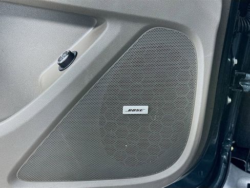 Used 2018 Chevrolet Traverse LT image 19