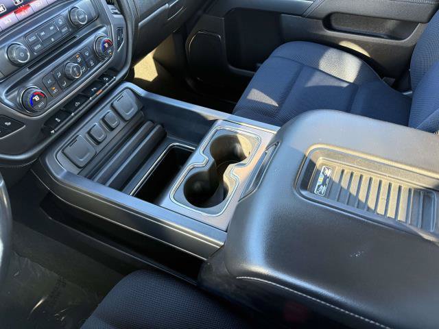 Used 2016 GMC Sierra 1500 SLE w/ All-Terrain Package AWD/4WD image 29