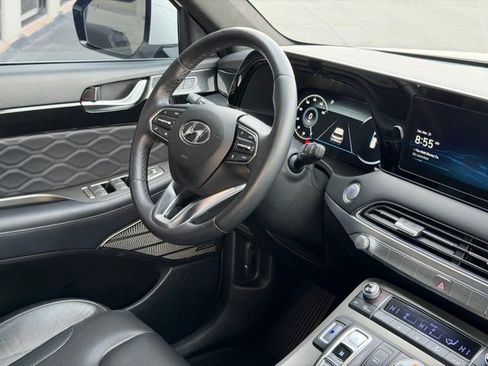 Used 2021 Hyundai Palisade Calligraphy image 9