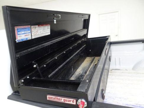 Used 2018 GMC Sierra 1500 2WD Regular Cab image 17