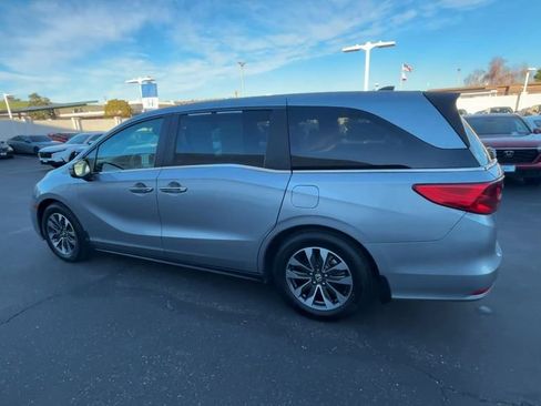 Certified 2023 Honda Odyssey EX-L image 6