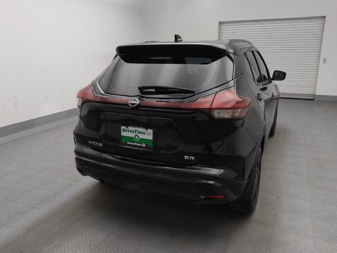 Used 2023 Nissan Kicks SR FWD image 7