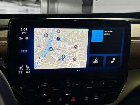 Certified 2024 Volkswagen ID.4 2WD image 17