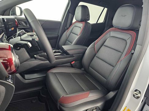New 2026 Chevrolet Equinox RS w/ LPO, Floor Liner Package FWD image 21