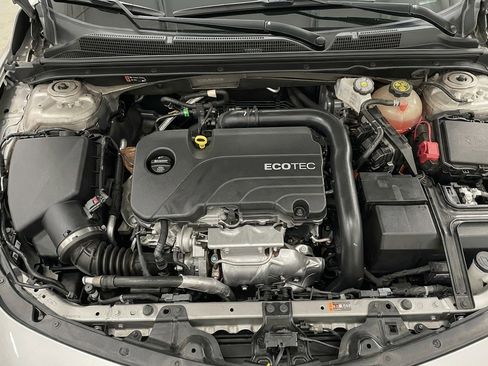 Used 2024 Chevrolet Malibu LT FWD image 24