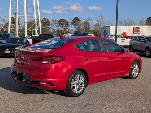 Used 2020 Hyundai Elantra SEL image 5