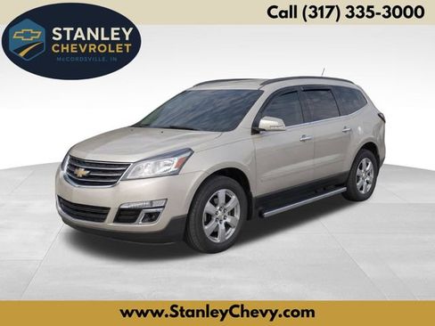 Used 2017 Chevrolet Traverse LT w/ Style and Technology Package FWD image 1