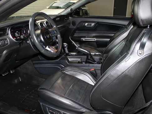 Used 2018 Ford Mustang Premium w/ Equipment Group 201A RWD image 22