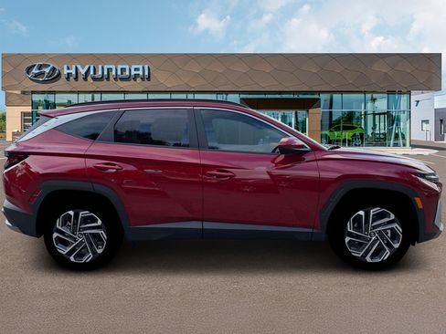 New 2026 Hyundai Tucson SEL Plus w/ Tow & Go Package AWD/4WD image 9