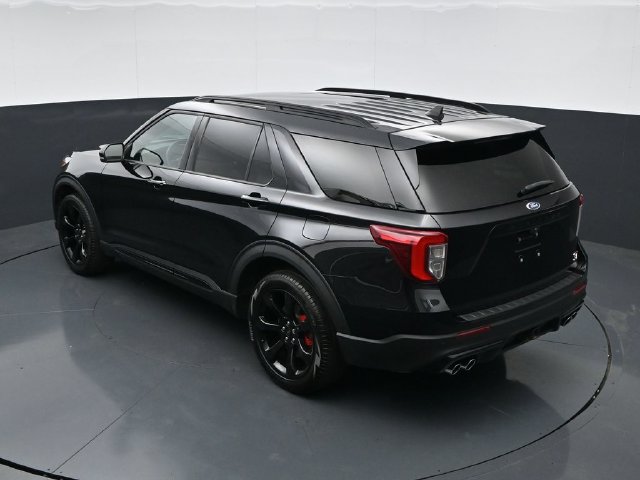 Used 2024 Ford Explorer ST w/ Technology Package AWD/4WD image 40