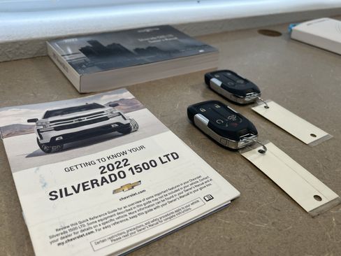 Certified 2022 Chevrolet Silverado 1500 LT w/ Z71 Off-Road Package AWD/4WD image 16