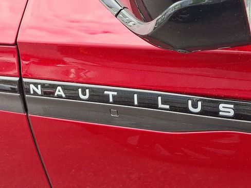 Certified 2024 Lincoln Nautilus Reserve w/ Equipment Group 202A AWD/4WD image 31