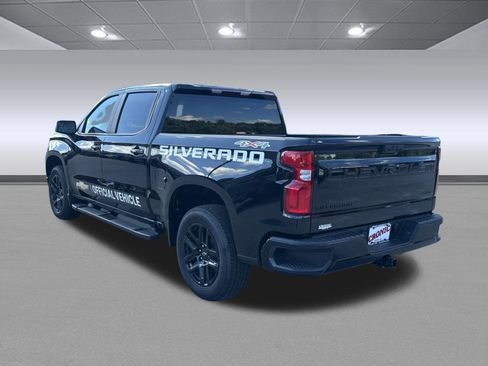 New 2026 Chevrolet Silverado 1500 RST w/ LPO, Dark Essentials Package AWD/4WD image 5